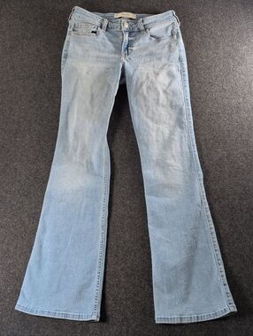 Hollister low‑rise bootcut jeans